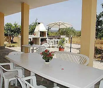 Villa Rosas